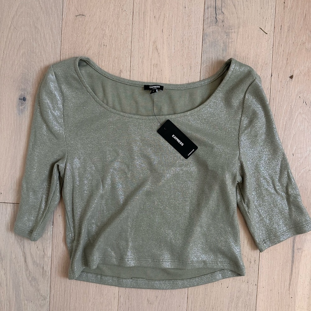 Express Crop‎ Top - Picture 1 of 3